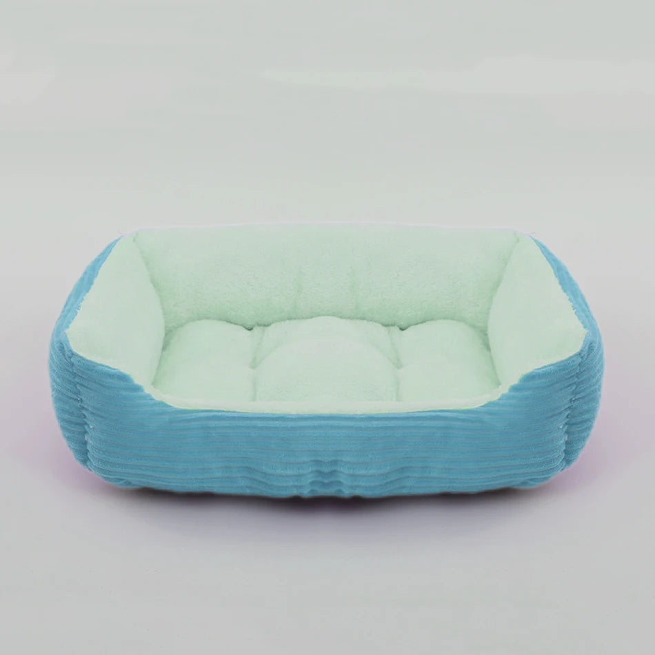 PamperedPups⢠- Super Soft and Cozy Classic Pet Bed for Dogs & Cats